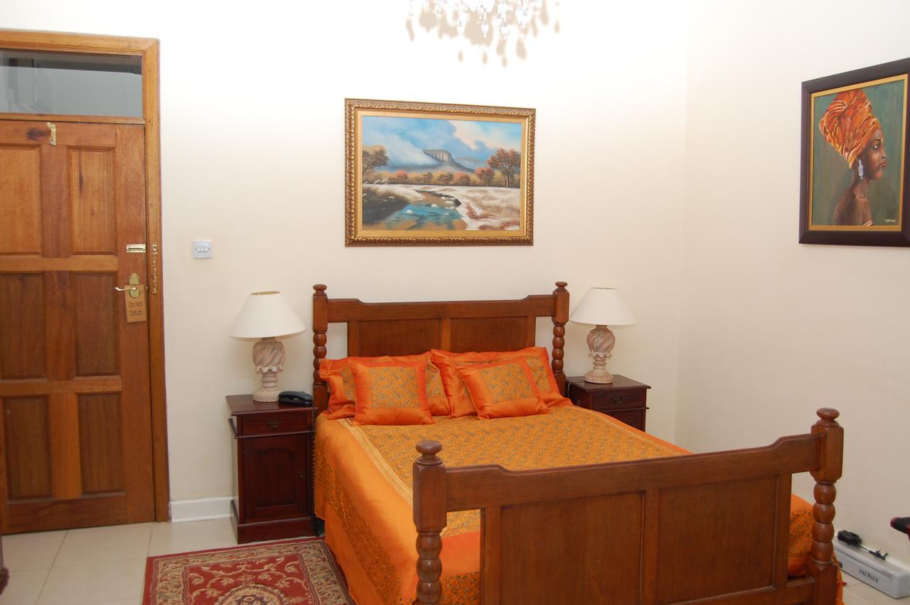 גאבורון Falcon Crest Suites מראה חיצוני תמונה